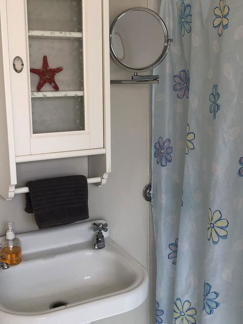 White Sands - Accommodation QLD 4