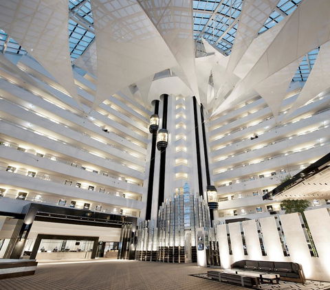 Crown Metropol Perth - Accommodation QLD 2