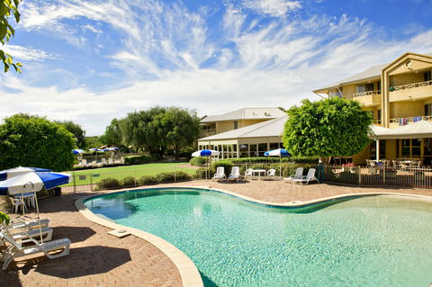 Abbey Beach Resort - Accommodation QLD 7