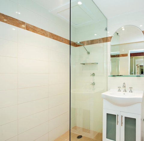 Noah\'s On The Beach - Accommodation QLD 18