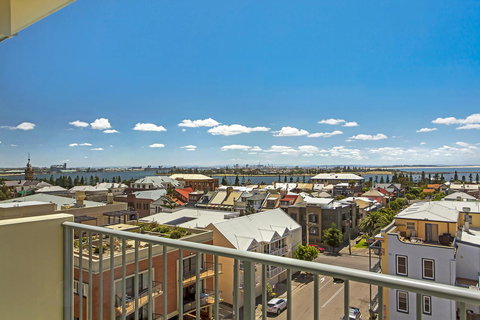 Noah\'s On The Beach - Accommodation QLD 4