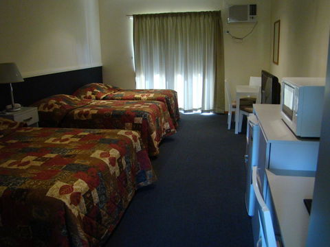 Dunsborough Central Motel - Accommodation QLD 12