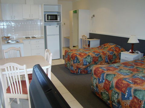 Dunsborough Central Motel - Accommodation QLD 20