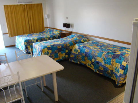 Dunsborough Central Motel - Accommodation QLD 35