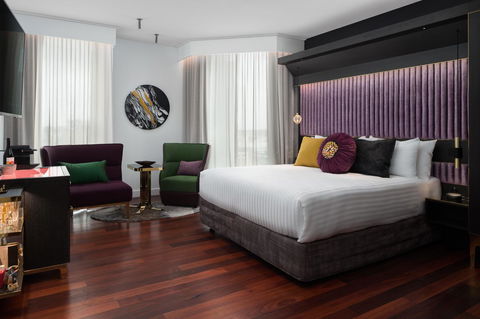 QT Perth - Accommodation QLD 25