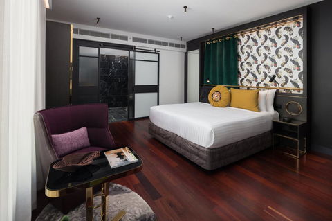 QT Perth - Accommodation QLD 5