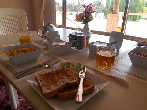 Rayanne Homestead - Accommodation QLD 5