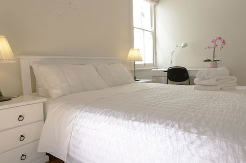 Stunning Terrace In Centennial Park - Accommodation QLD 8