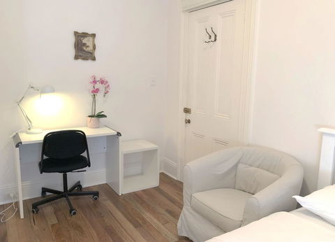 Stunning Terrace In Centennial Park - Accommodation QLD 4