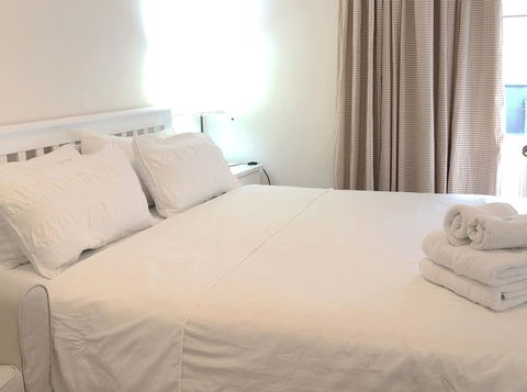 Stunning Terrace In Centennial Park - Accommodation QLD 2