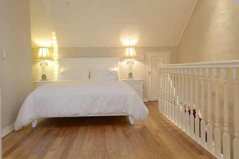 Stunning Terrace In Centennial Park - Accommodation QLD 11