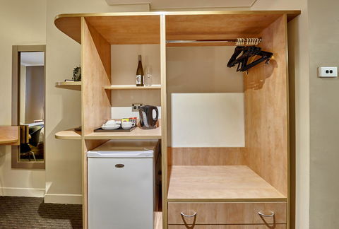 Ibis Perth - Accommodation QLD 2