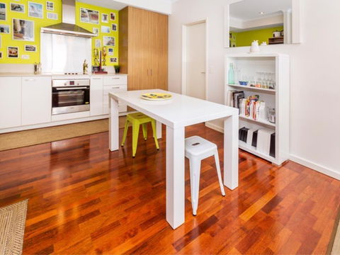 Home Apartment - Perth City Centre - Free WiFi - Accommodation QLD 10