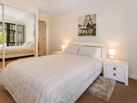 Home Apartment - Perth City Centre - Free WiFi - Accommodation QLD 8