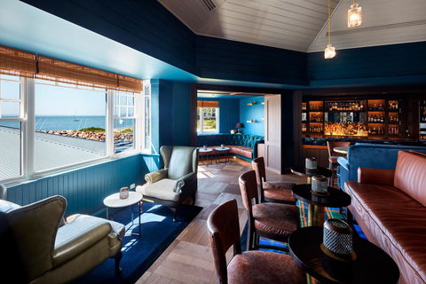 Anchorage Port Stephens - Accommodation QLD 8