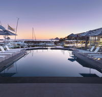 Anchorage Port Stephens - Accommodation QLD