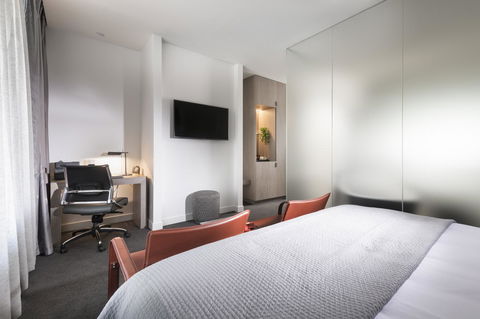 The Melbourne Hotel - Accommodation QLD 7