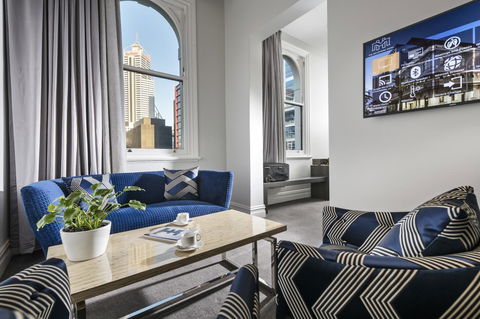 The Melbourne Hotel - Accommodation QLD 17