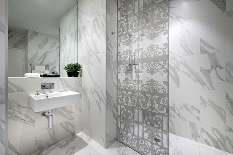 The Melbourne Hotel - Accommodation QLD 18