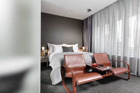 The Melbourne Hotel - Accommodation QLD 8