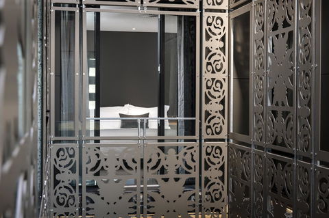 The Melbourne Hotel - Accommodation QLD 4