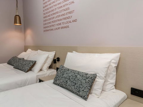 Nightcap At Belgian Beer Cafe - Accommodation QLD 38