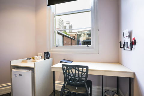 Nightcap At Belgian Beer Cafe - Accommodation QLD 10