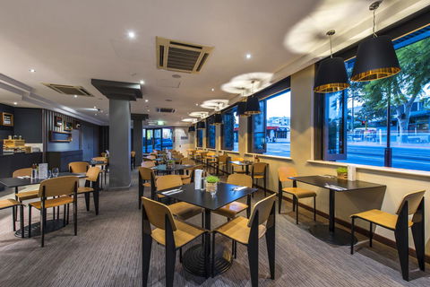 Mantra On Hay Perth - Accommodation QLD 6