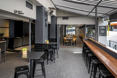 Mantra On Hay Perth - Accommodation QLD 10