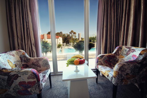 Swan River Hotel - Accommodation QLD 36