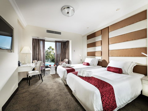 Swan River Hotel - Accommodation QLD 17