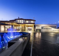 International on the Water Hotel - Accommodation QLD