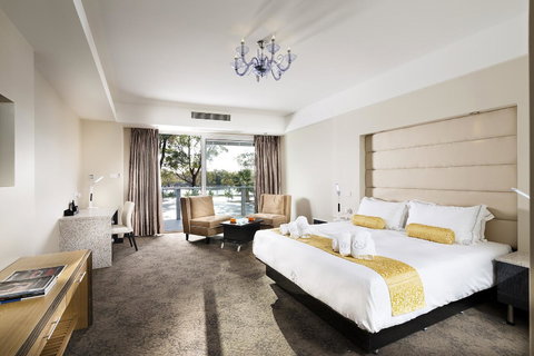 Swan River Hotel - Accommodation QLD 40