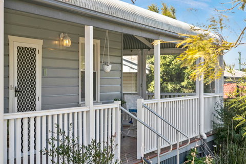 Lavender Cottage - Accommodation QLD 2