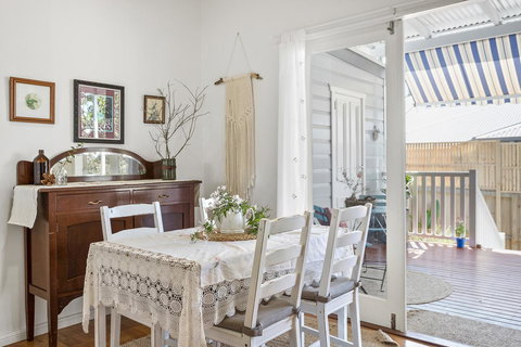 Lavender Cottage - Accommodation QLD 13