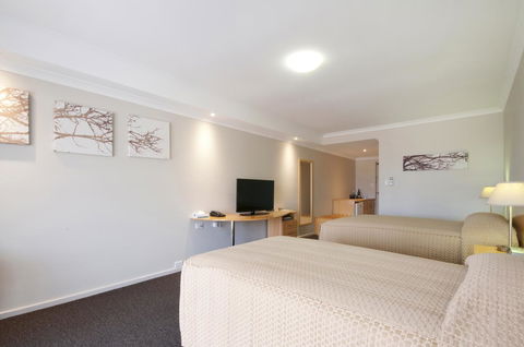 Dog Rock Motel - Accommodation QLD 29