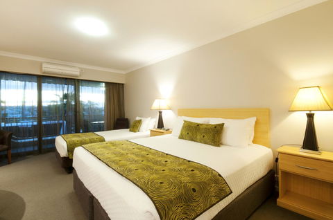 Dog Rock Motel - Accommodation QLD 38