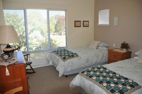 Glenelg On King Bed & Breakfast - Accommodation QLD 27