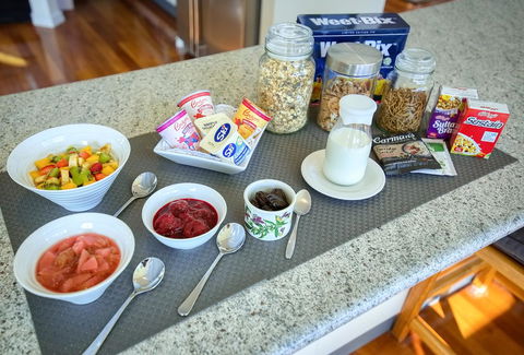 Glenelg On King Bed & Breakfast - Accommodation QLD 10