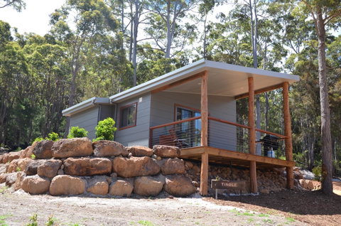 The Floating Forest - Accommodation QLD 3