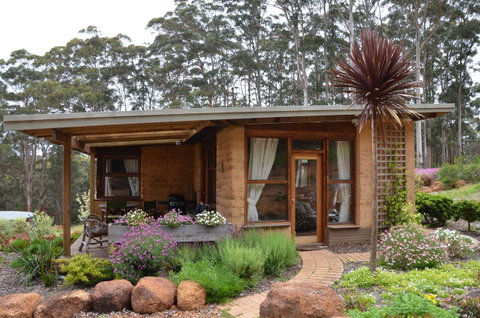 The Floating Forest - Accommodation QLD 14