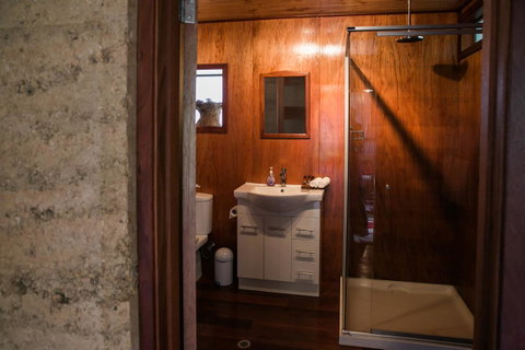 The Floating Forest - Accommodation QLD 28