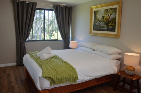 The Floating Forest - Accommodation QLD 9