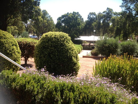 Travellers Rest Motel - Accommodation QLD 13