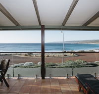 Canal Rocks Beachfront Apartments - Accommodation QLD