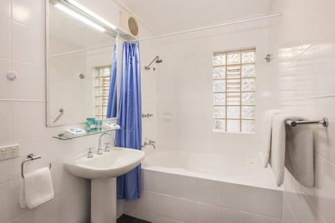 Broadwater Resort WA Tourism Awards 2024 Gold Winner - Accommodation QLD 30
