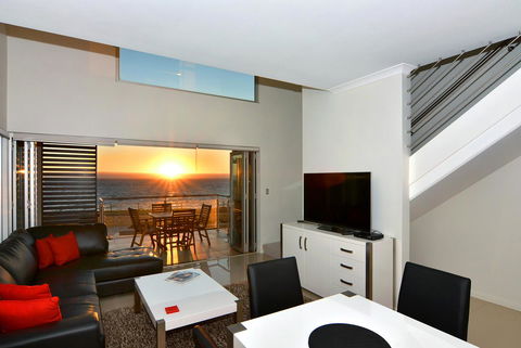 Bunbury Seaview Apartments - Accommodation QLD 5