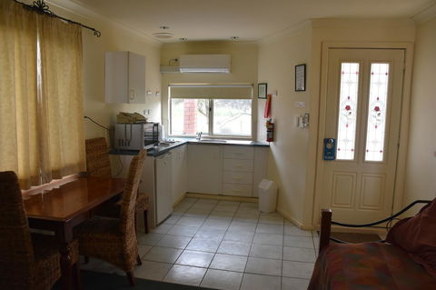 Mount Barker Valley Views Motel & Chalets, Western Australia - Accommodation QLD 35