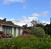 Valley Views Motel  Chalets - Accommodation QLD
