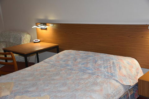 Mount Barker Valley Views Motel & Chalets, Western Australia - Accommodation QLD 43